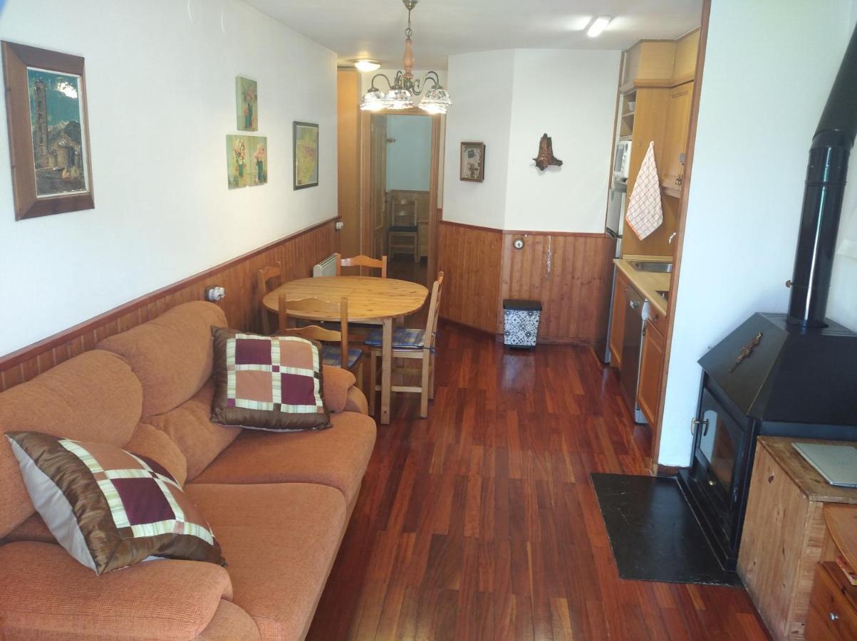 Apartamento Con Terraza Y Vistas Panoramicas En Tauell エクステリア 写真